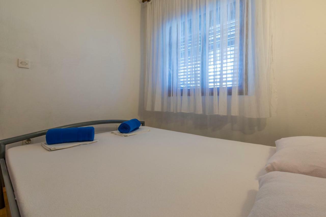 Apartmani Milan ツリクヴェニツァ エクステリア 写真