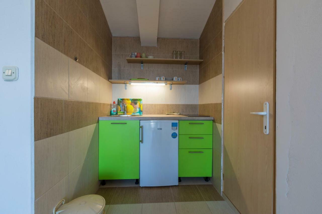 Apartmani Milan ツリクヴェニツァ エクステリア 写真