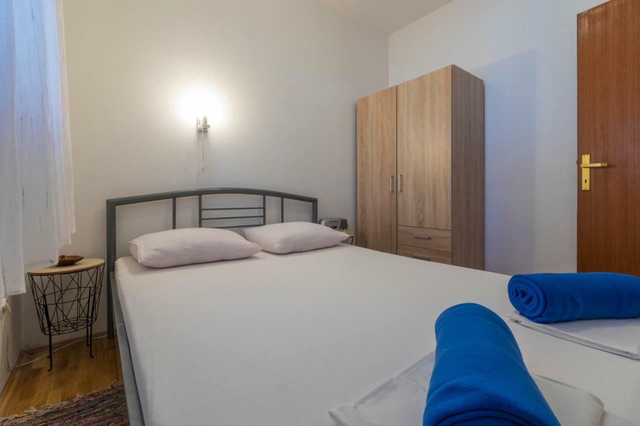 Apartmani Milan ツリクヴェニツァ エクステリア 写真