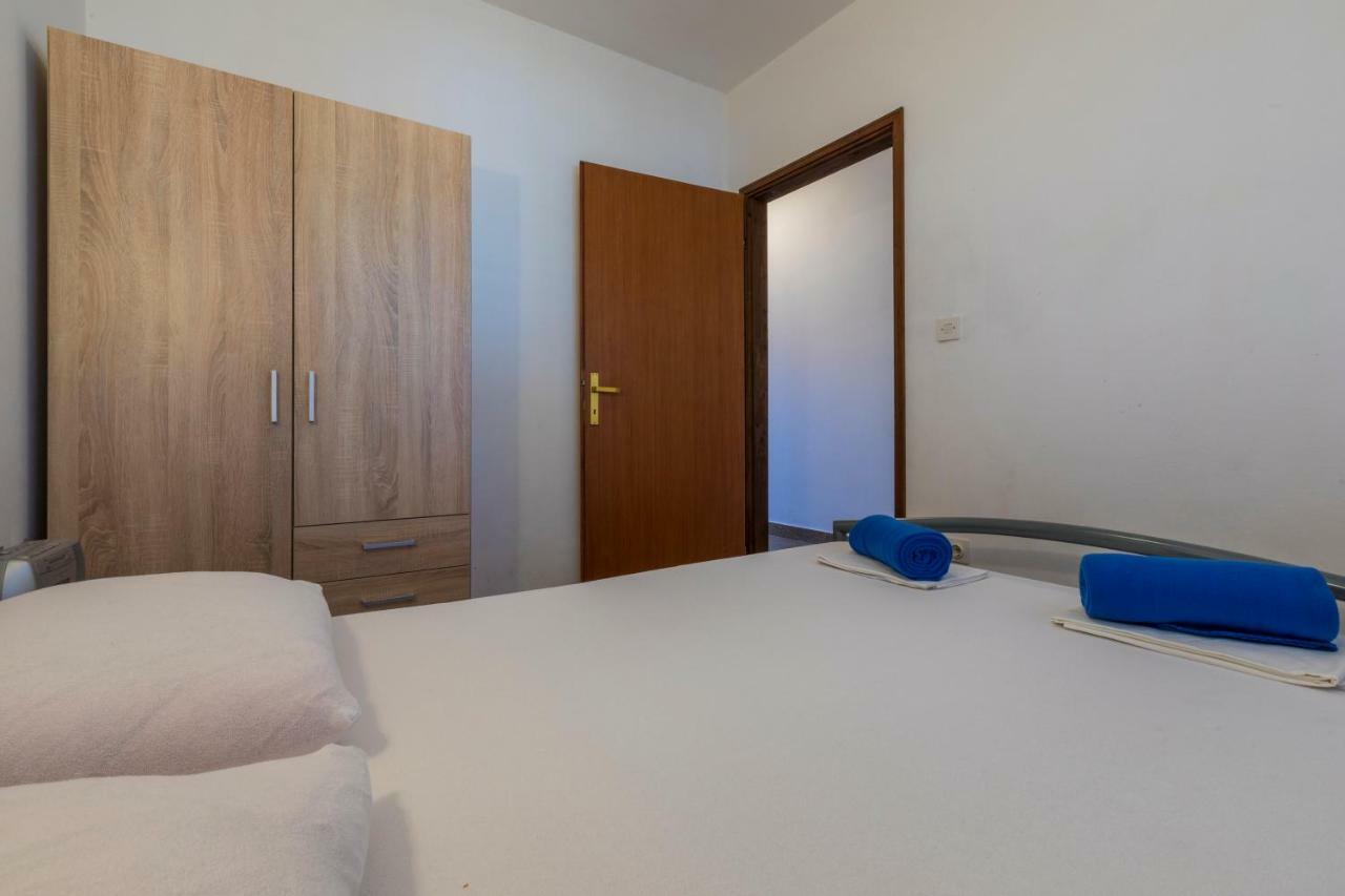 Apartmani Milan ツリクヴェニツァ エクステリア 写真